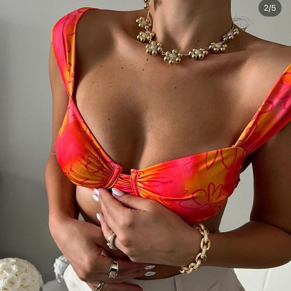 Wide Strap Cross Back Bikini Bra - Picture 3 of 5